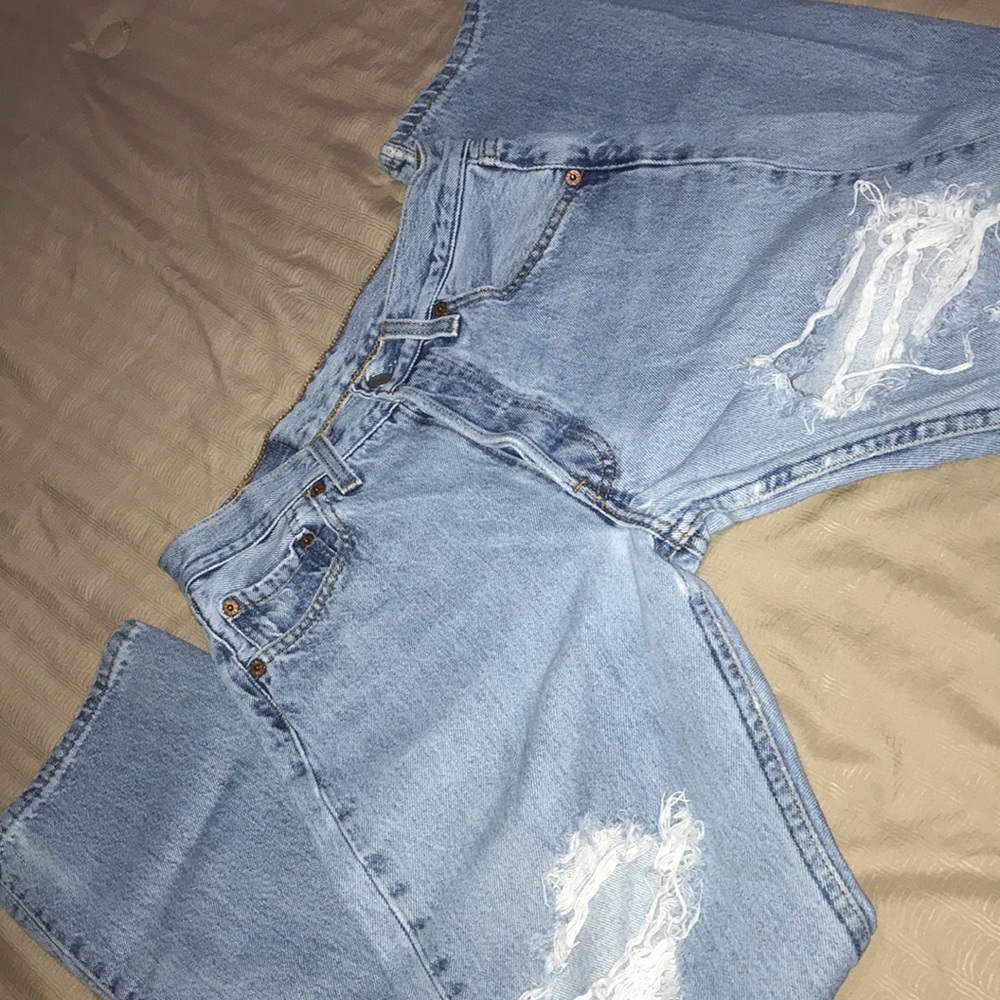 LEVIS JEANS